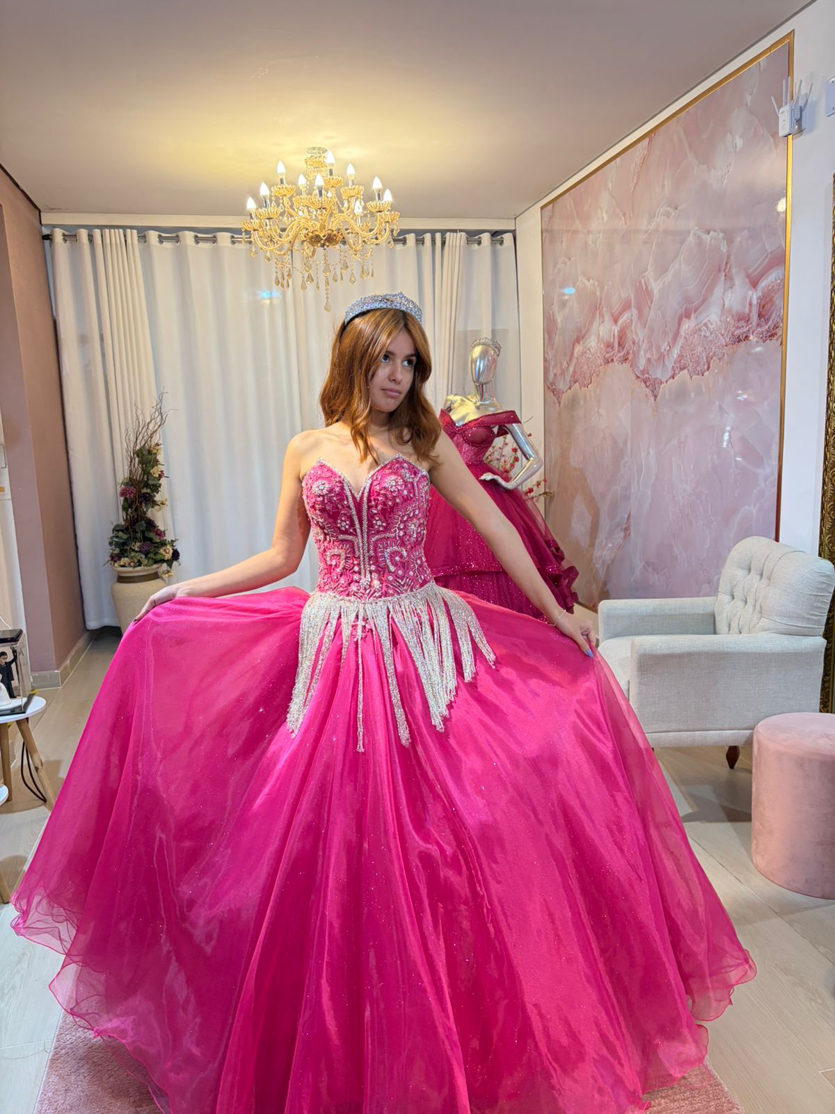 Debutante 02