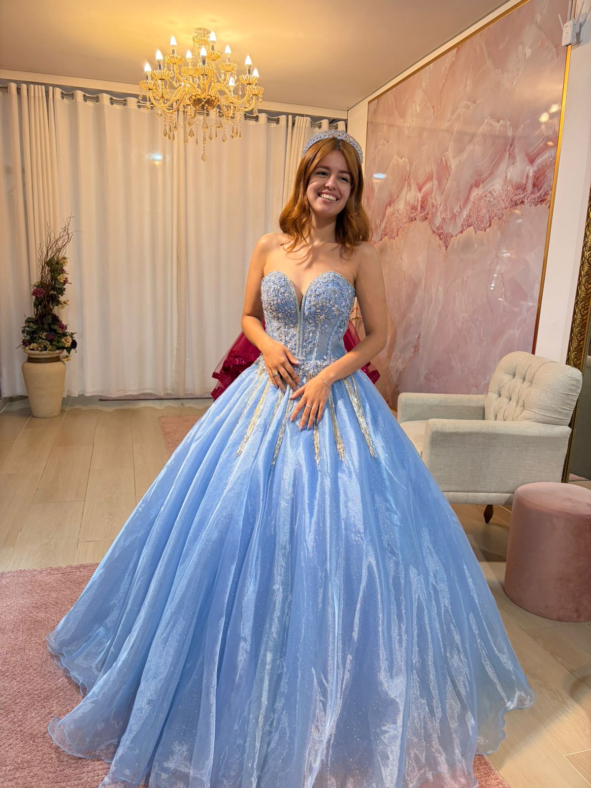 Debutante 10